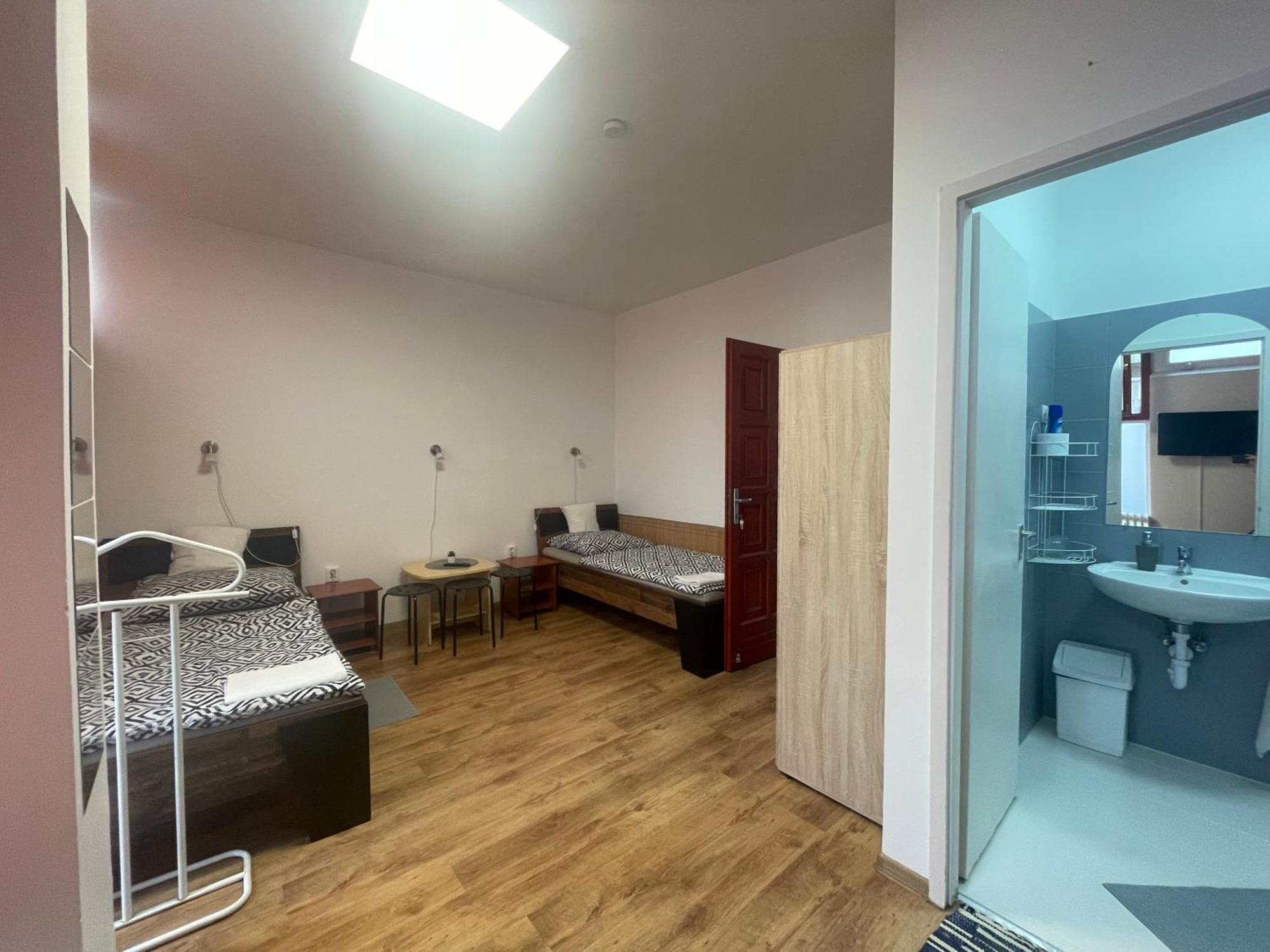 Alom Vendeghaz Hotel Dunaújváros Екстериор снимка